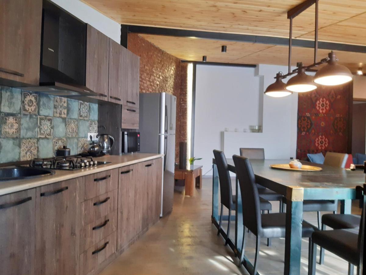 View Apartment ティビリシ エクステリア 写真