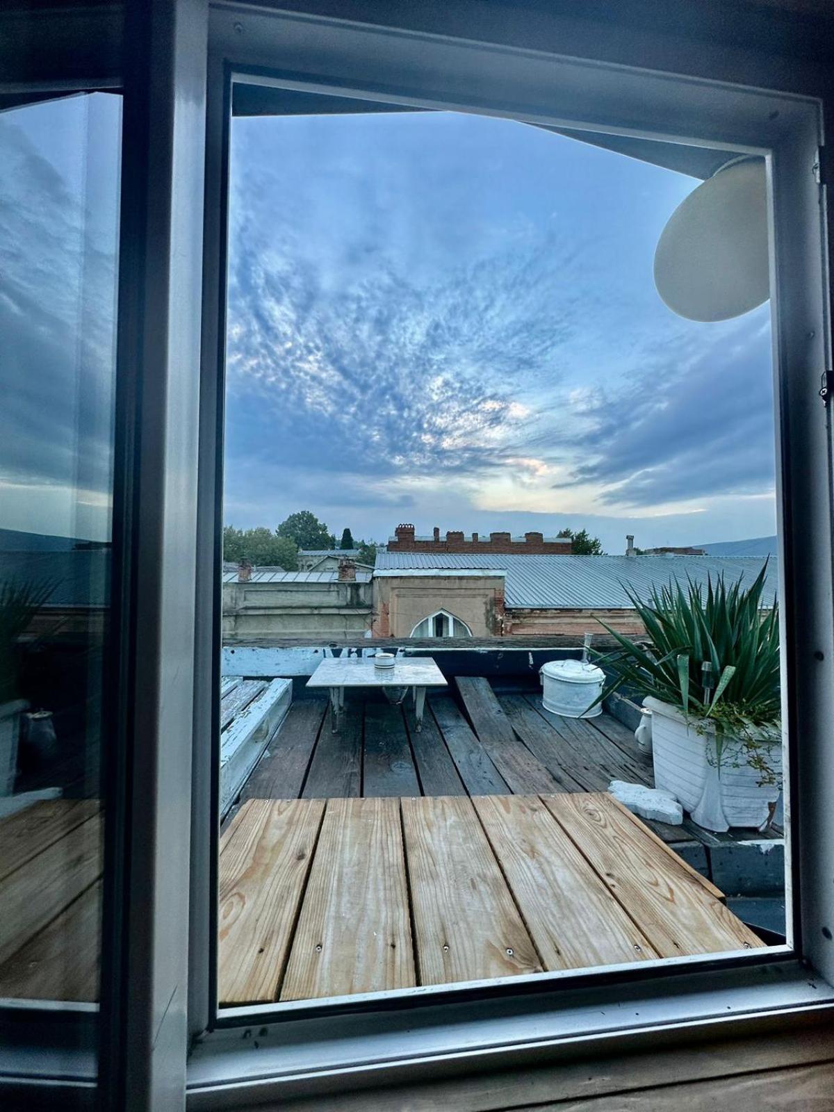 View Apartment ティビリシ エクステリア 写真